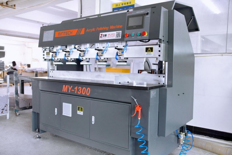 Meaisín snasaithe diamant